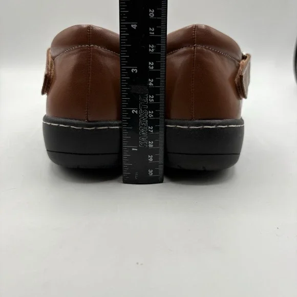 Unbranded Mary Jane Shoes Women's Size 8 Brown Faux Leather Zip & Loop Flat - Picture 9 of 10